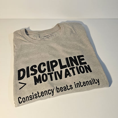 DISCIPLINE > MOTIVATION Tee | Unisex CVC Premium Blend - NevarLand Outpost